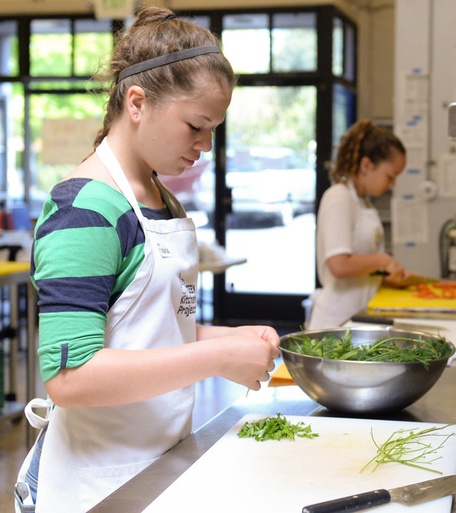 Teen Kitchen Project Celebrates First Year With “Taking Root! A Farm Dinner”